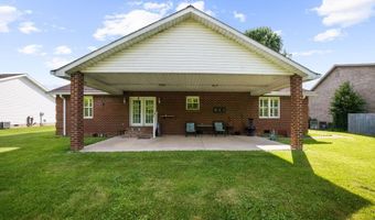 108 Lock Ln, Alum Creek, WV 25003