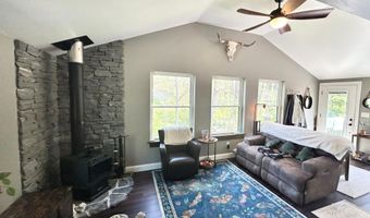 208 New Rd, Arundel, ME 04046