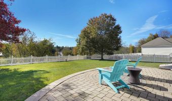 16 Summit Rd, Bedford, NH 03110