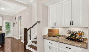 142 Brindle Ln, Alpharetta, GA 30009