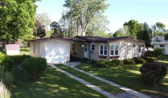 131 Riverside Dr, Alma, MI 48801
