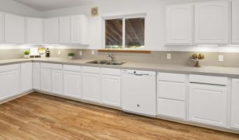 89022 WELCH Rd, Astoria, OR 97103