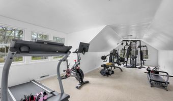 79 Sturgis Ln, Barnstable, MA 02630