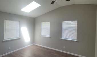 103 Lorie St, Alvarado, TX 76009