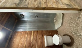 17529 St Highway U, Ava, MO 65608