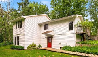 5084 Woodland Ave, Bagley, MN 55803