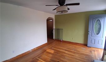 46 Bowen St, Cumberland, RI 02864