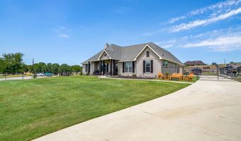 110 War Wagon Cir, Millsap, TX 76066