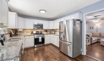 372 Jordan Rd, Ball Ground, GA 30107
