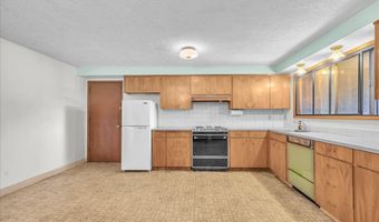18855 SE RIVER Rd, Milwaukie, OR 97267