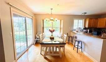 2808 Barclay Way, Ann Arbor, MI 48105