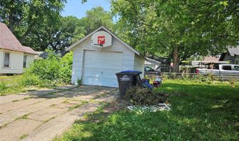 3802 12th St, Des Moines, IA 50313