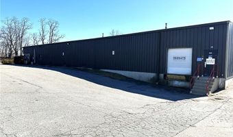 77 Broadcommon Rd, Bristol, RI 02809