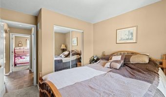 1720 N 150th St, Basehor, KS 66007