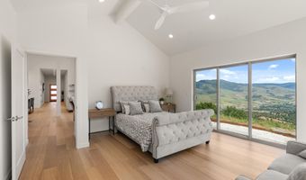 3060 Ashland Mine Rd, Ashland, OR 97520