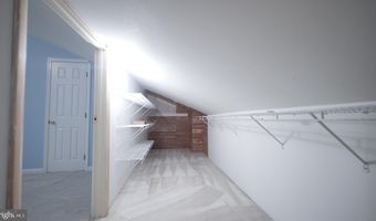 6012 RICKETTS Walk, Alexandria, VA 22312