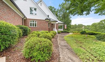 126 Orchard Hills Dr, Clarkesville, GA 30523