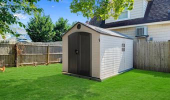 110 Trenton Ave, Point Pleasant Beach, NJ 08742
