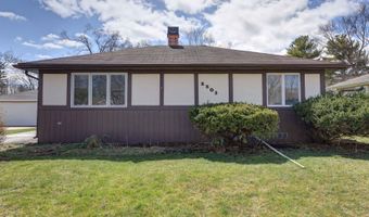 2203 Campbell St, Rolling Meadows, IL 60008