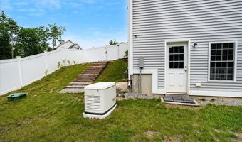 21 Huntington Ridge Rd, Bedford, NH 03110