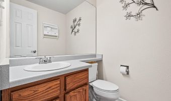 3873 S Halifax St, Aurora, CO 80013