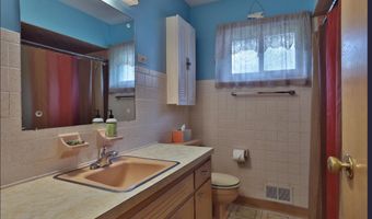 714 Island Ct, Columbus, OH 43214