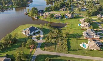 1104 Long Key Cir, Benton, LA 71006