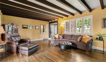 808 4th St SW, Austin, MN 55912