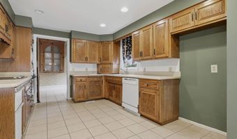 315 E College Ave, Ashburn, GA 31714