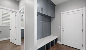 6147 Beacon Ln, Chubbuck, ID 83202