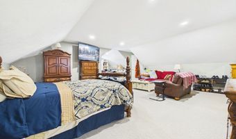 23 Elmwood Dr, Berkley, MA 02779