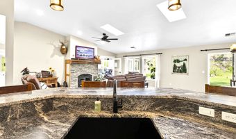 91403 Marbrook Ln, Blue River, OR 97413