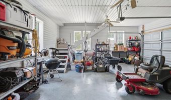 29685 Amvets Rd, Albany, LA 70711