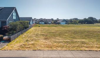 2710 Lincoln Ave 200, Bandon, OR 97411