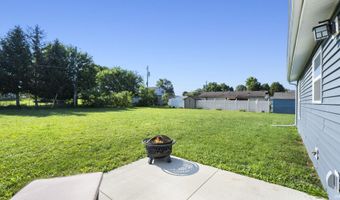 1704 Dallas St, Auburn, IN 46706