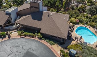 1952 Buckskin Gln, Escondido, CA 92027