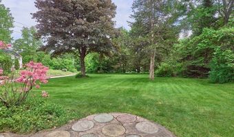 304 South St, Auburn, MA 01501