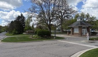 4299 Pine Ridge Ct, Ann Arbor, MI 48105