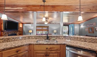 8010 Lakeside Dr, Appling, GA 30802