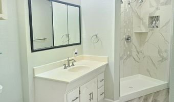 2530 Lincoln St, Anderson, IN 46016