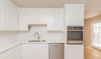 247 Wannamaker Dr, Barnwell, SC 29812