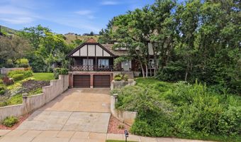 2941 OAKWOOD Dr, Bountiful, UT 84010