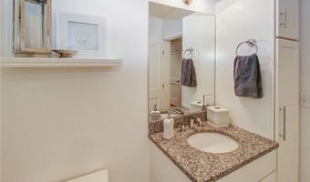 32 Carey Street St, Newport, RI 02840