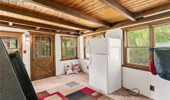 6039 Roosevelt Ave, Beulah, CO 81023