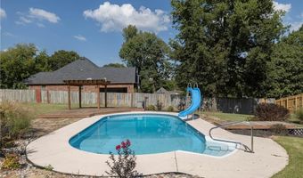 206 Tunbridge Dr, Bentonville, AR 72712