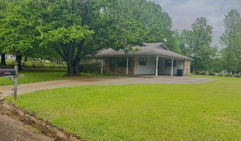 108 Arthur St, Bruce, MS 38915