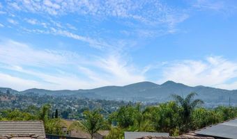595 S Hidden Trails Rd, Escondido, CA 92027