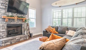211 Campbell St, Aberdeen, NC 28315