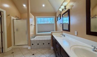 126 Saint Andrews Dr, Horseheads, NY 14845