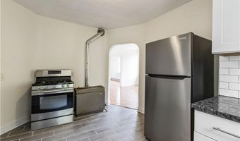 11 Roosevelt St 3R, North Providence, RI 02904